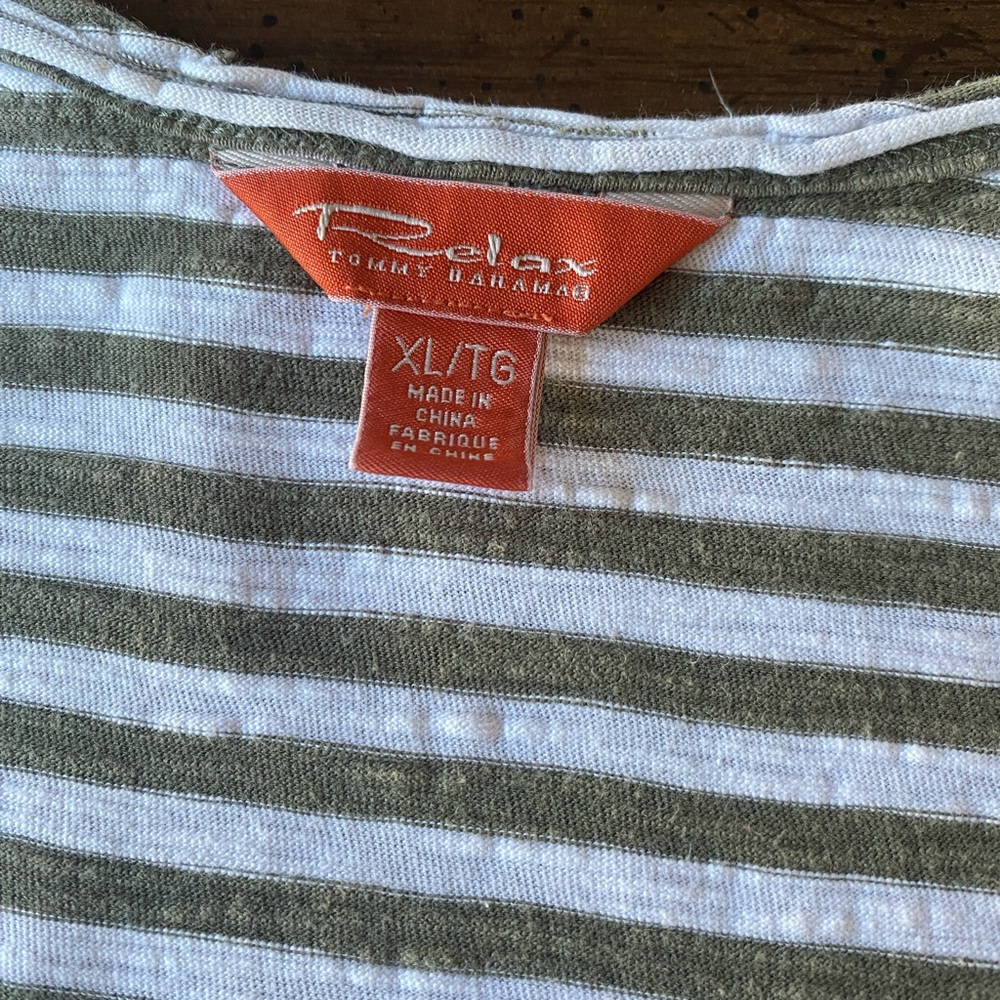 Distressed 100% cotton striped tee - Picture 3 of 4